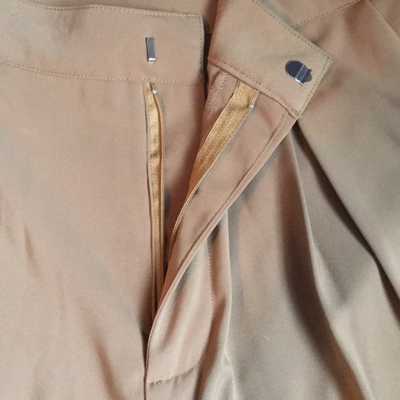 Women’s High Waisted Wide Leg Trousers. Size Large - Picture 6 of 8